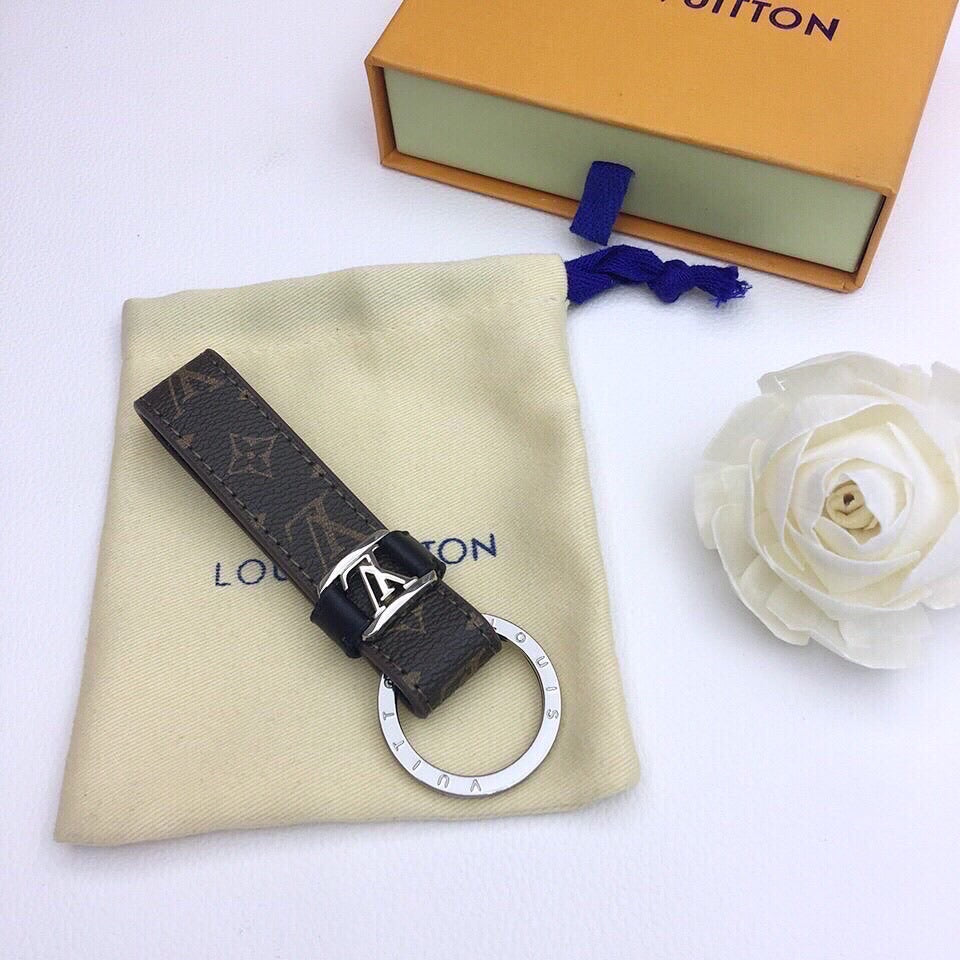 GLM - Top Quality Keychains LUV 004