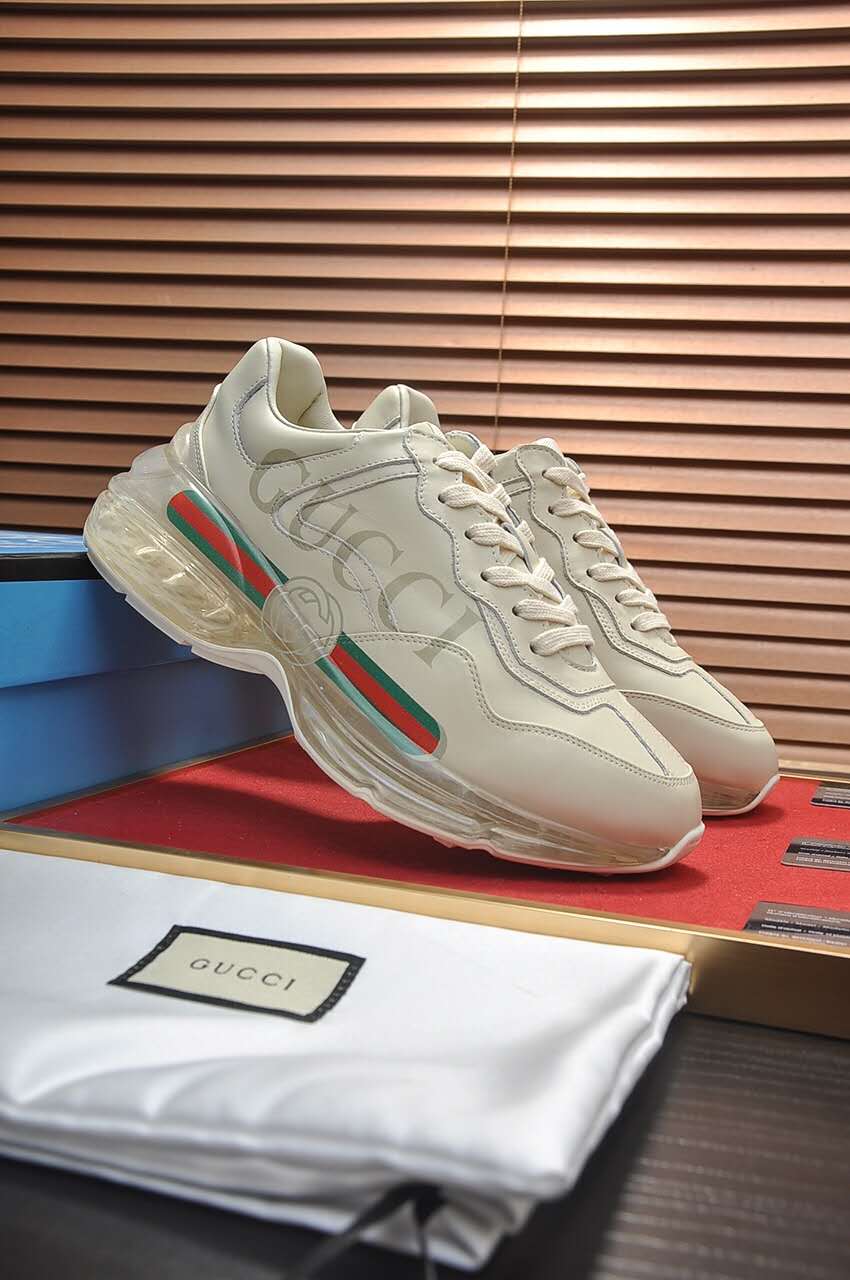 GLM-GCI  Rhyton Chunky Logo Sneaker 060