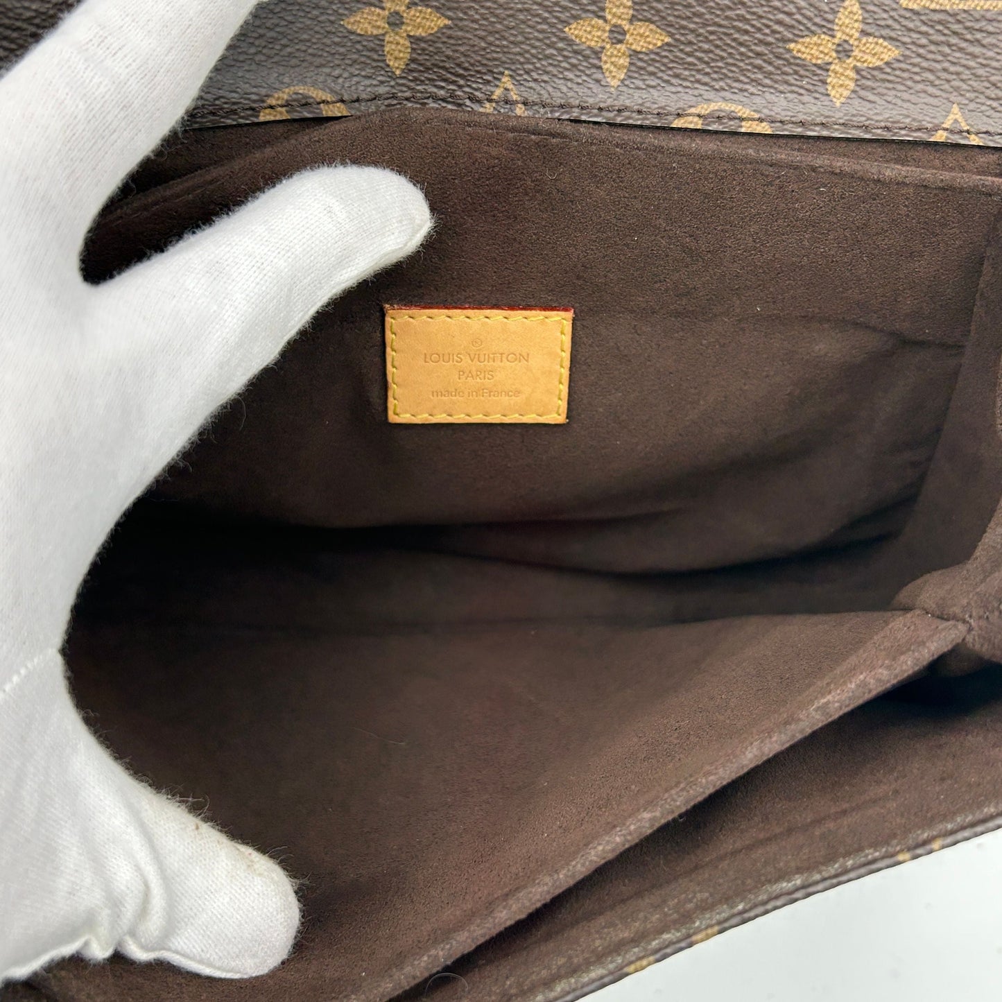 LOUIS VUITTON Monogram Pochette Metis 2101218434705