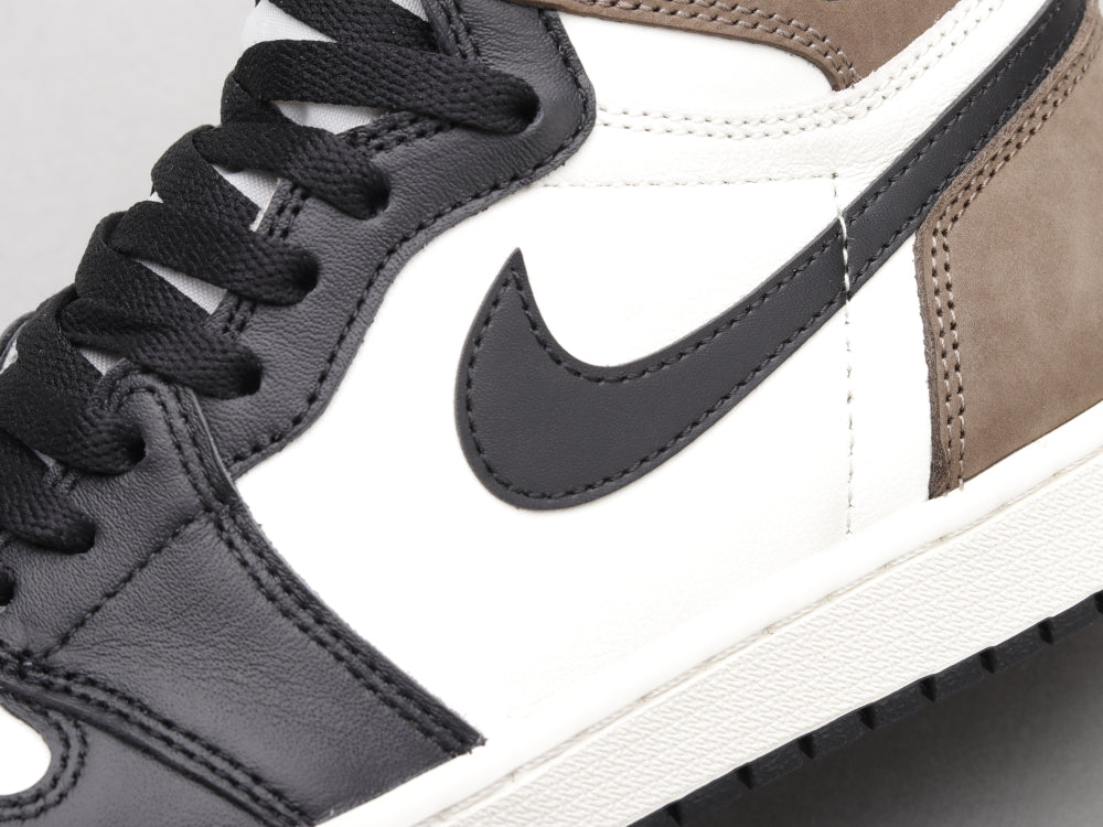 GLM - AJ1 Small Barb Black GLMcha