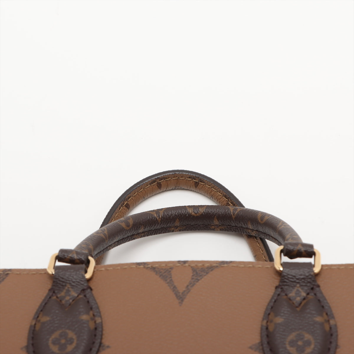 Louis Vuitton Monogram Giant Reversee On The Go PM M46373