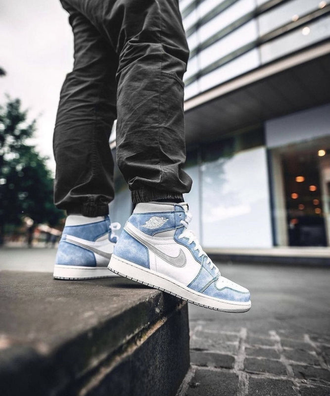 GLM - AJ1 High Washed Blue