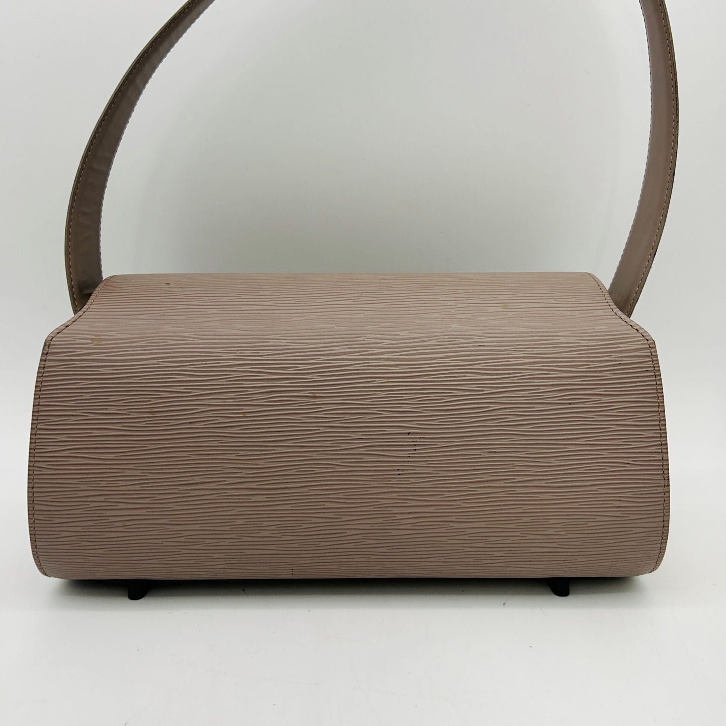 Louis Vuitton Lilac Epi Leather Nocturne PM Bag GP22275532