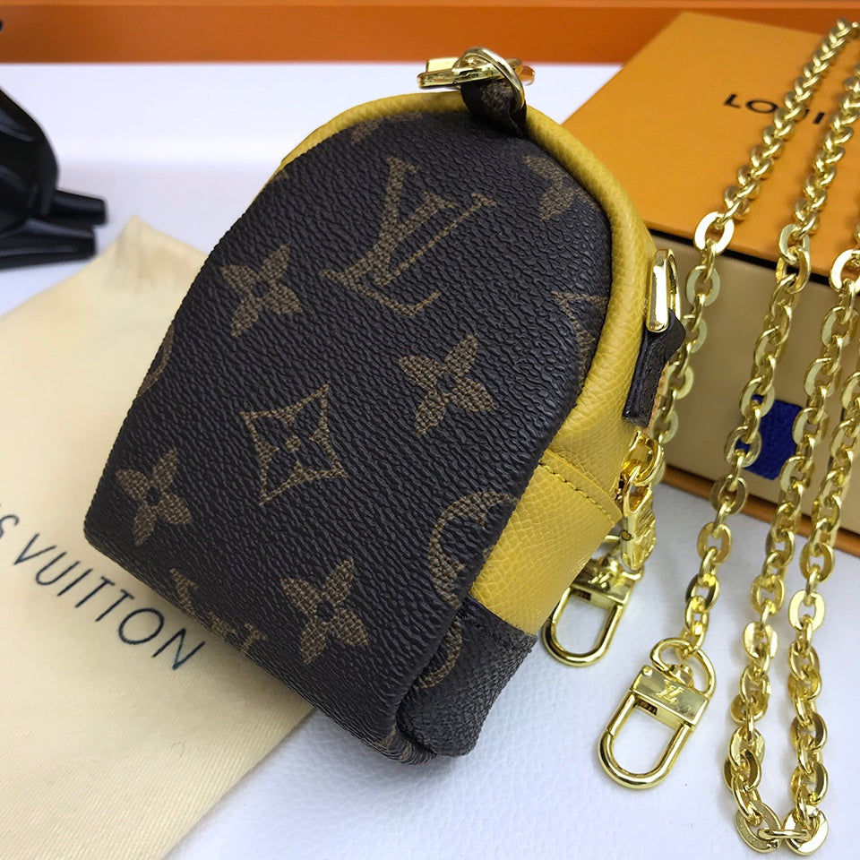 GLM -Top Quality Keychains LUV 062