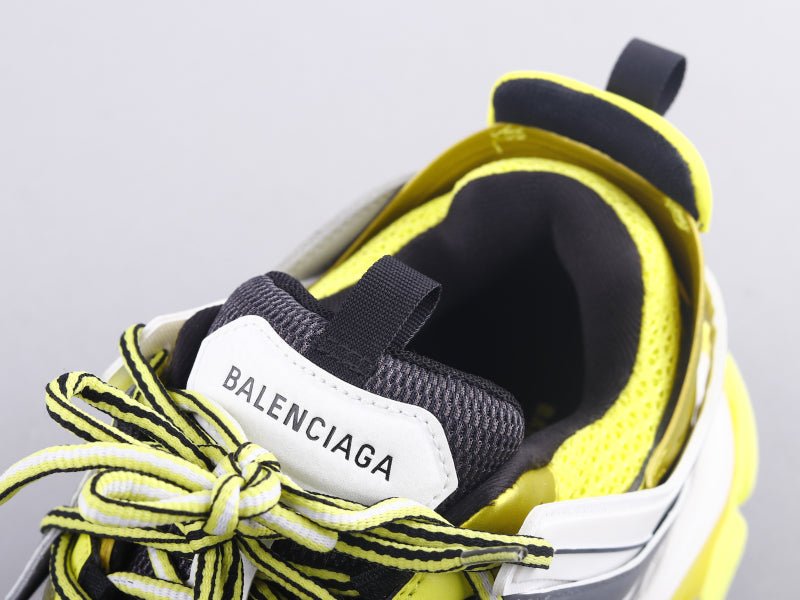 GLM - Bla Track Three Generations Sneaker