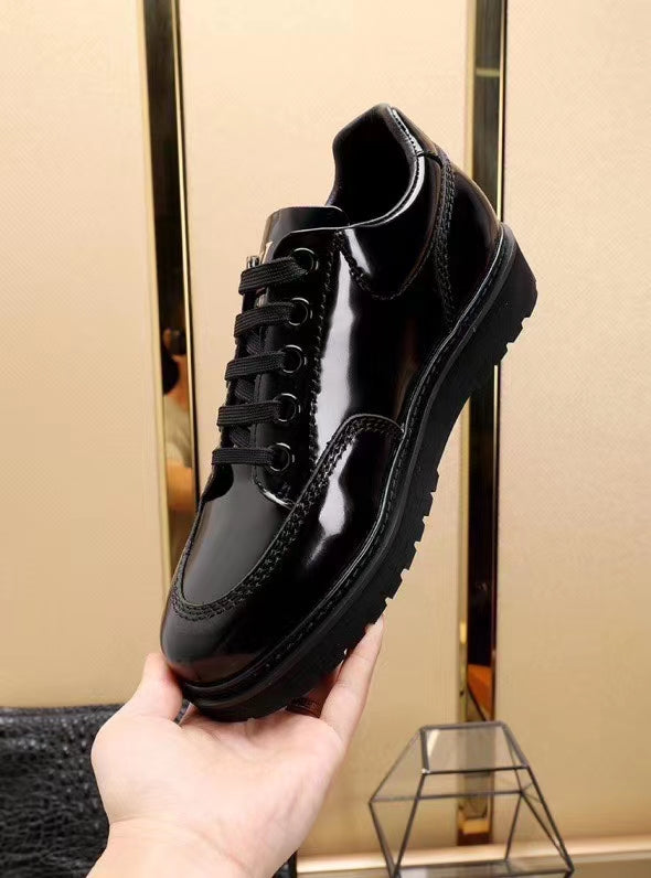 GLM - LUV Black Sneaker