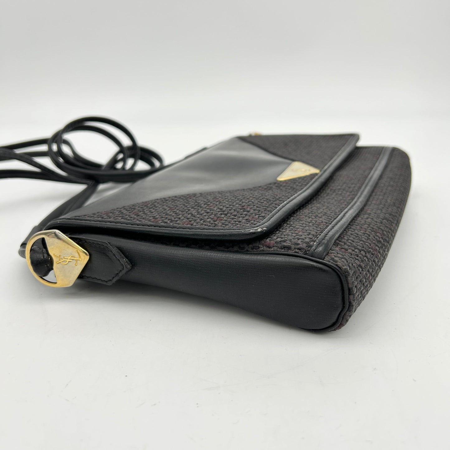 Saint Laurent Vintage Flap Bag YVEAE707