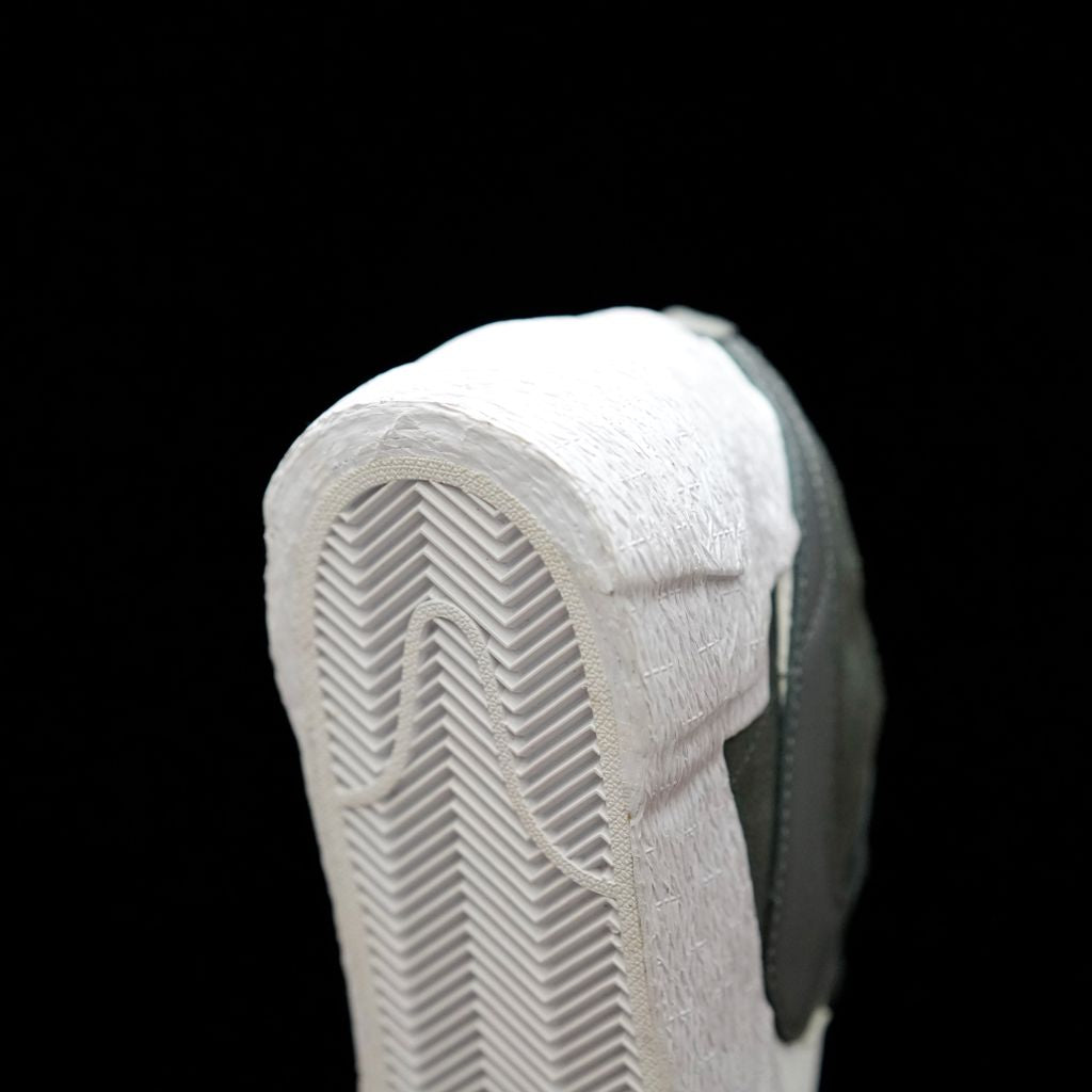 GLM - Sacai x Blazer Low Black & White