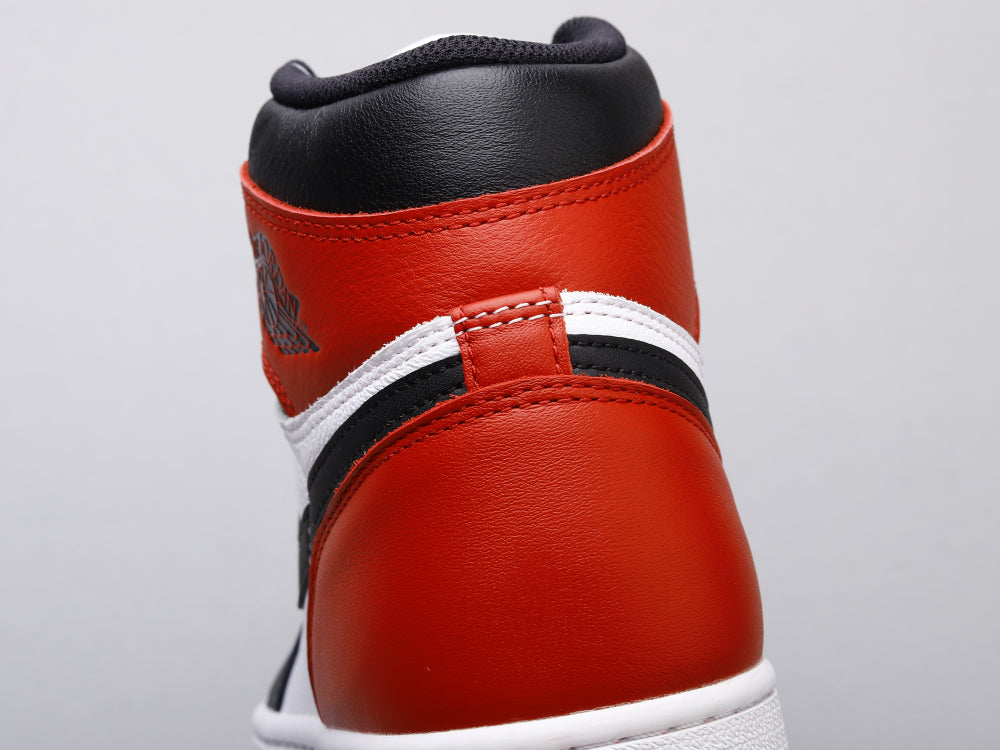 GLM - AJ1 black toe