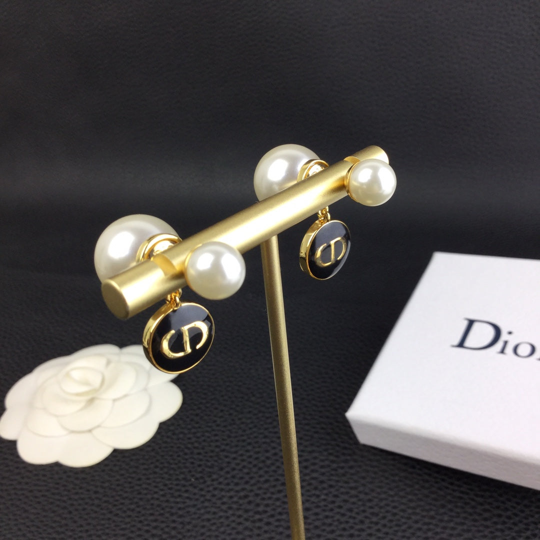 Top Quality Earring Dir 007