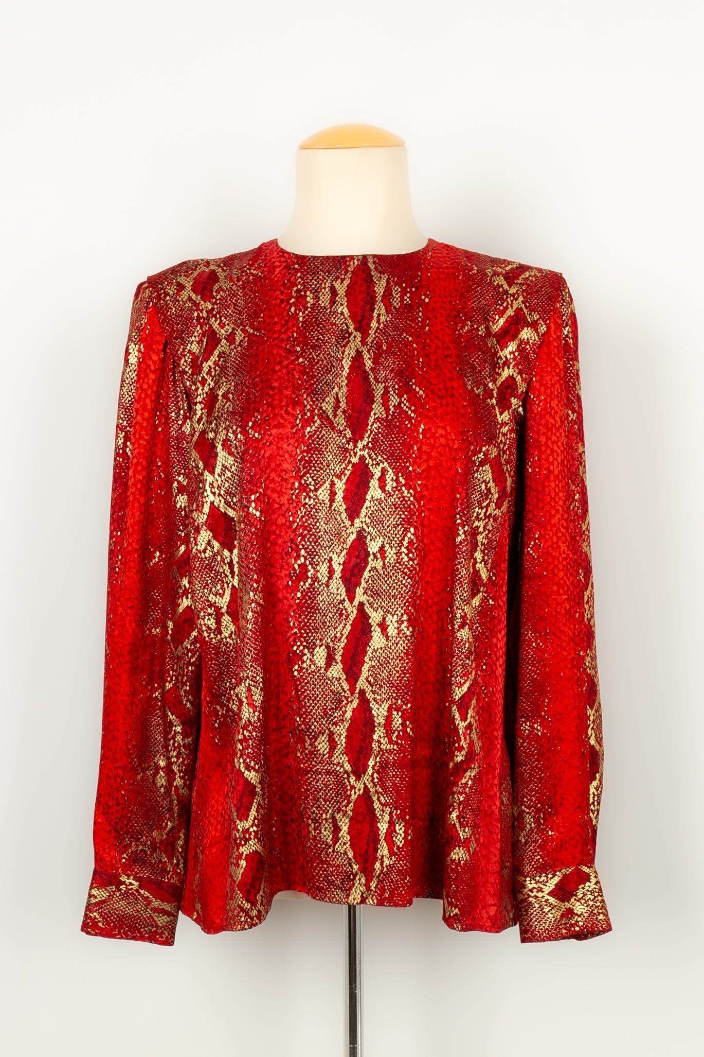 Top Yves Saint Laurent
