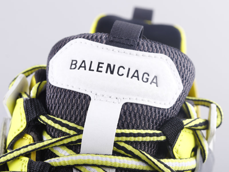 GLM - Bla Track Three Generations Sneaker