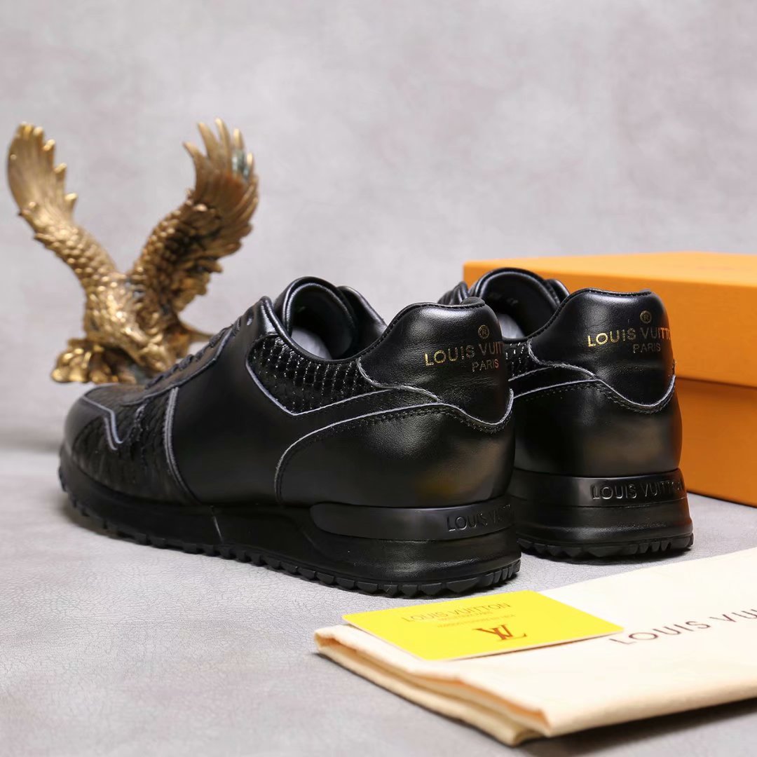 GLM - LUV Run Away Low Top Black Sneaker