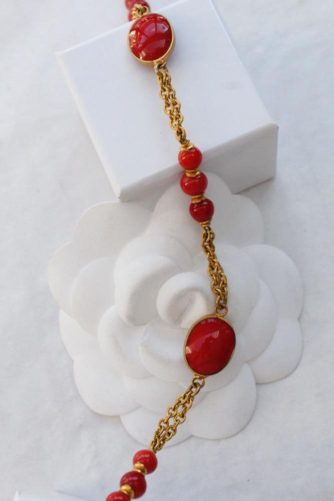 Collier en pÃ¢te de verre Chanel (AttribuÃ© Ã )