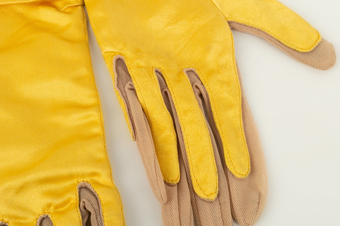 Gants Paule Ka