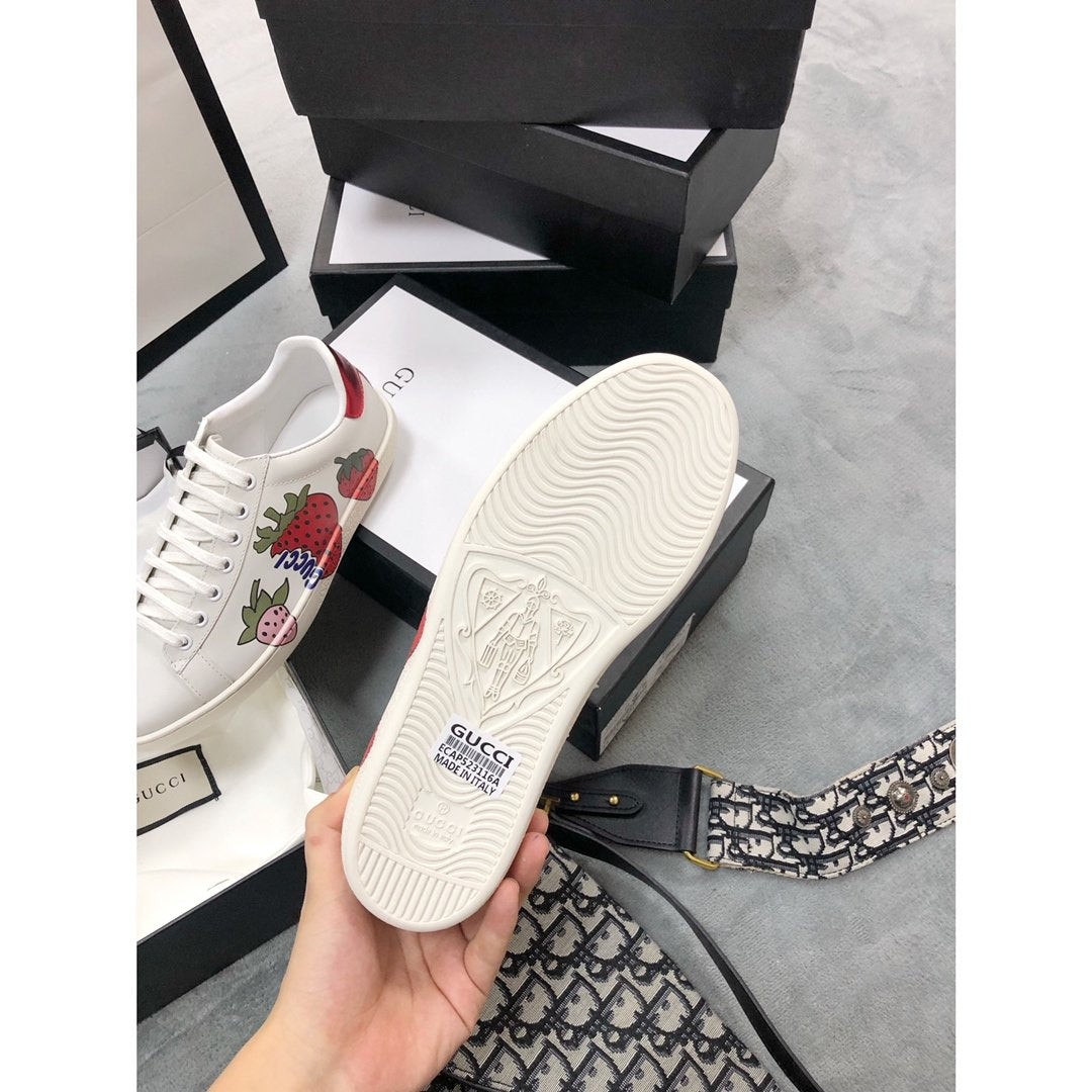 GLM-GCI ACE STRAWBERRY MIRROR Sneaker 085