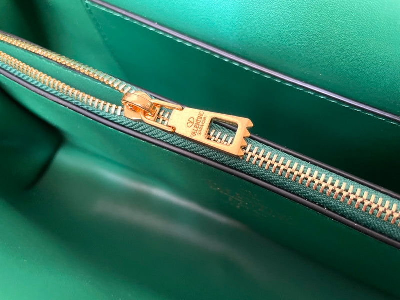 GLM - VEL Bags - 561