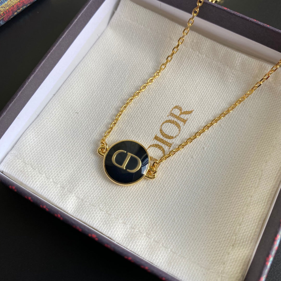 GLM - Top Quality Necklace DIR001
