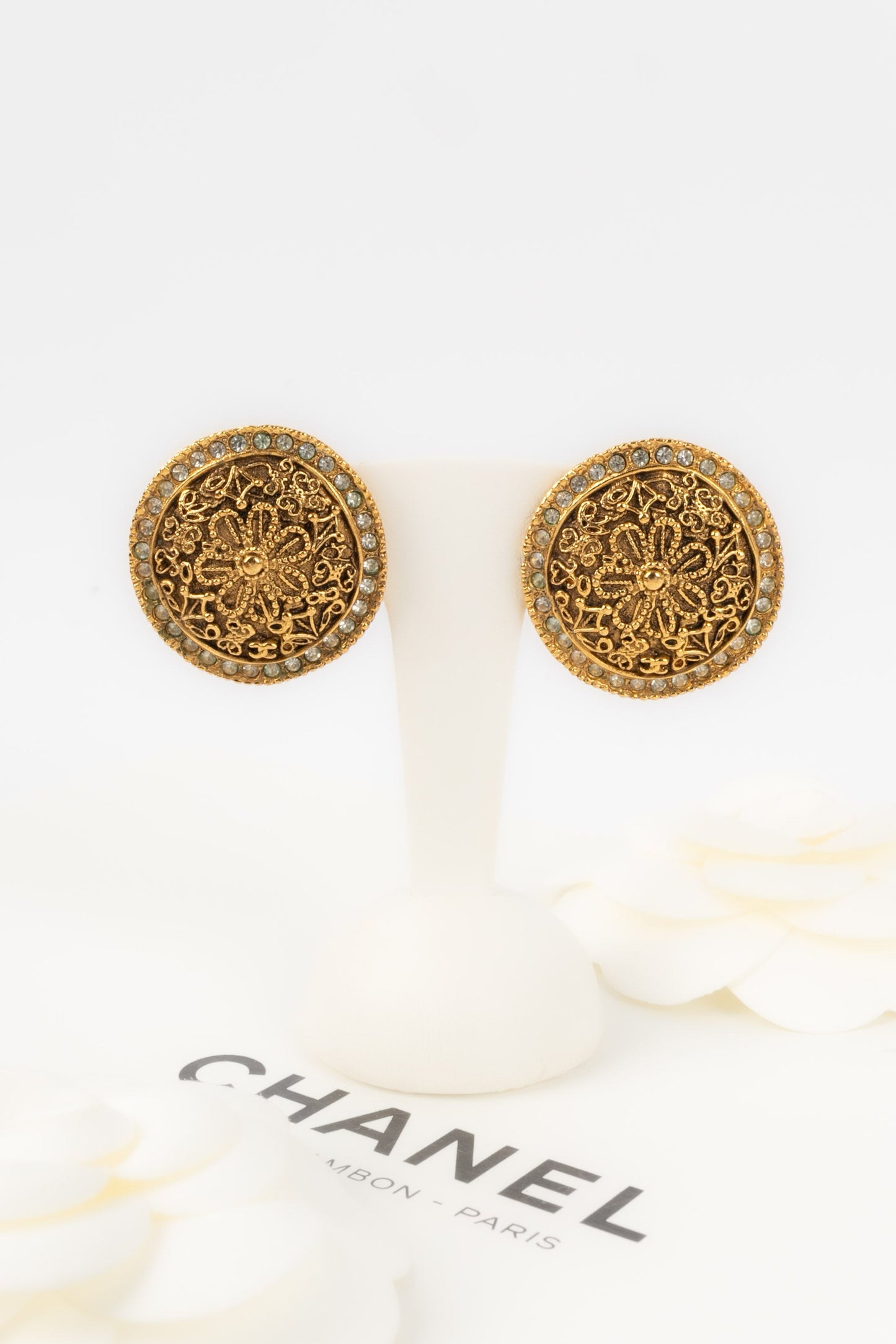 Boucles d'oreilles dorÃ©es Chanel