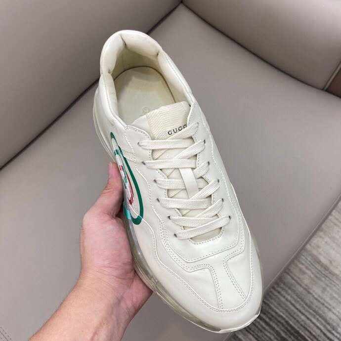 GLM-GCI  Ivory Leather Rhyton Square Logo Sneaker 049