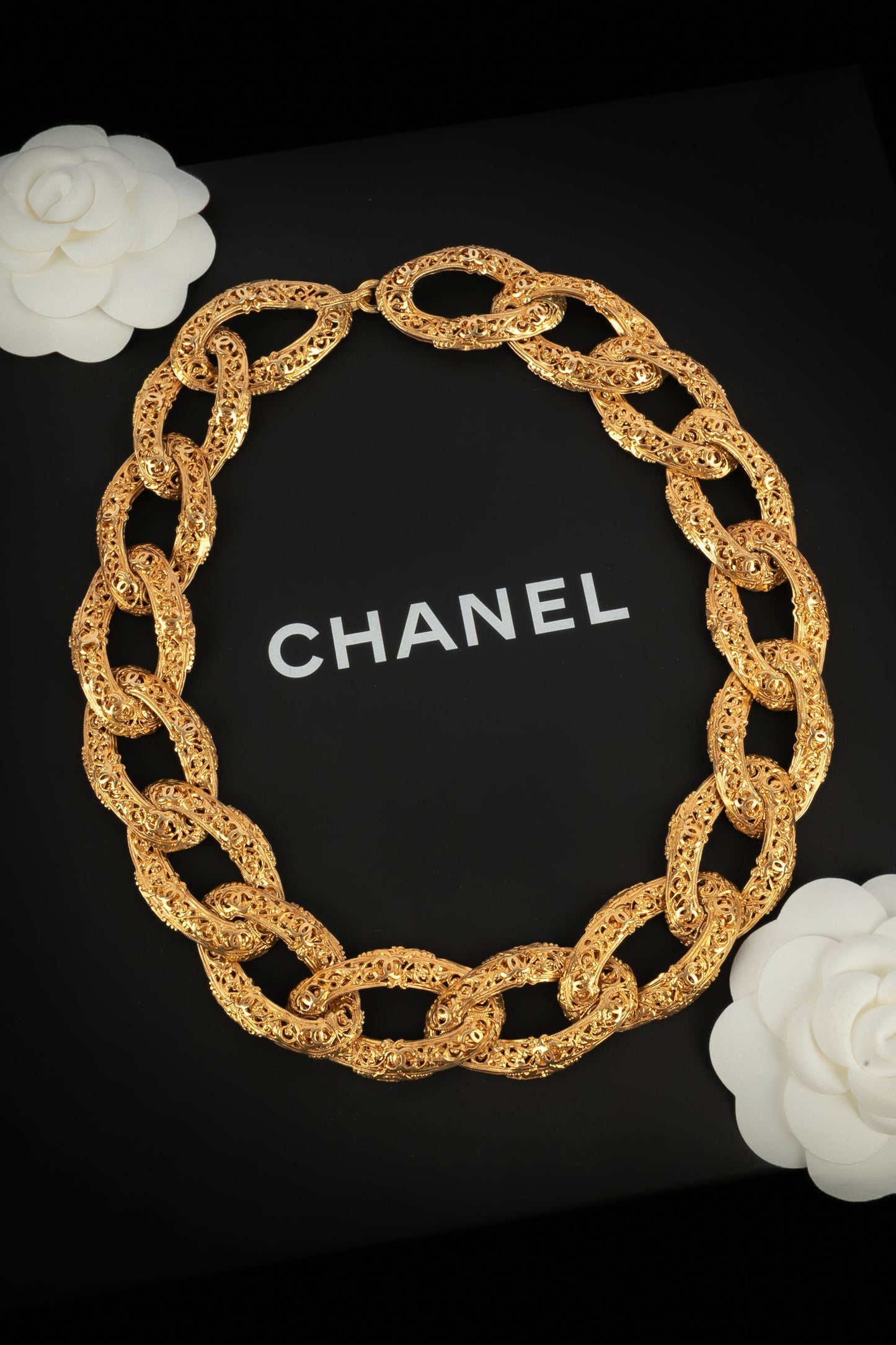 Collier dorÃ© Chanel 1990's