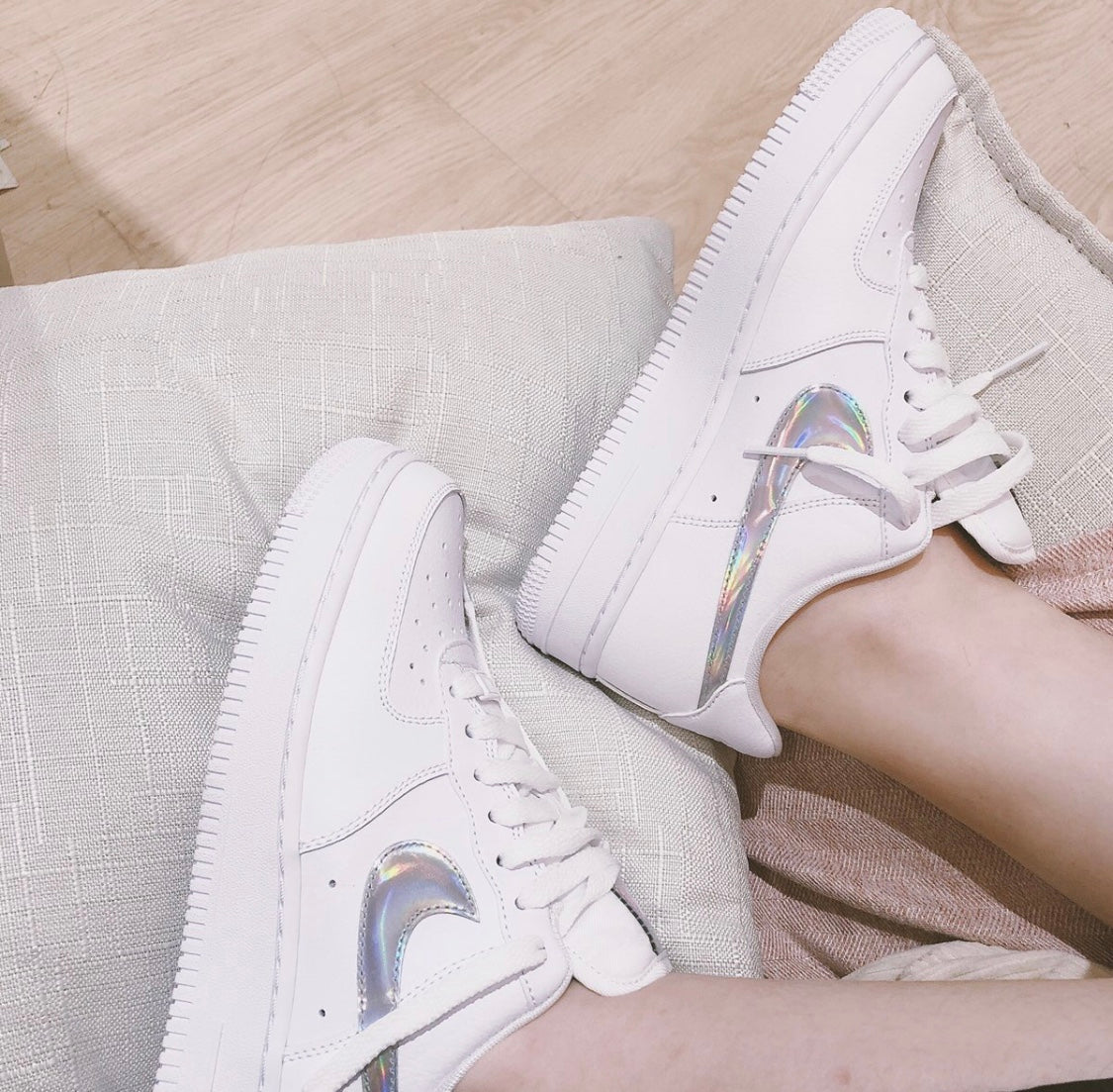 GLM - AF1 white laser