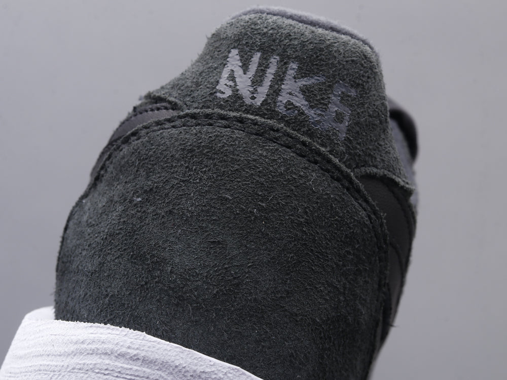 GLM - NKE Waffle Satin Black