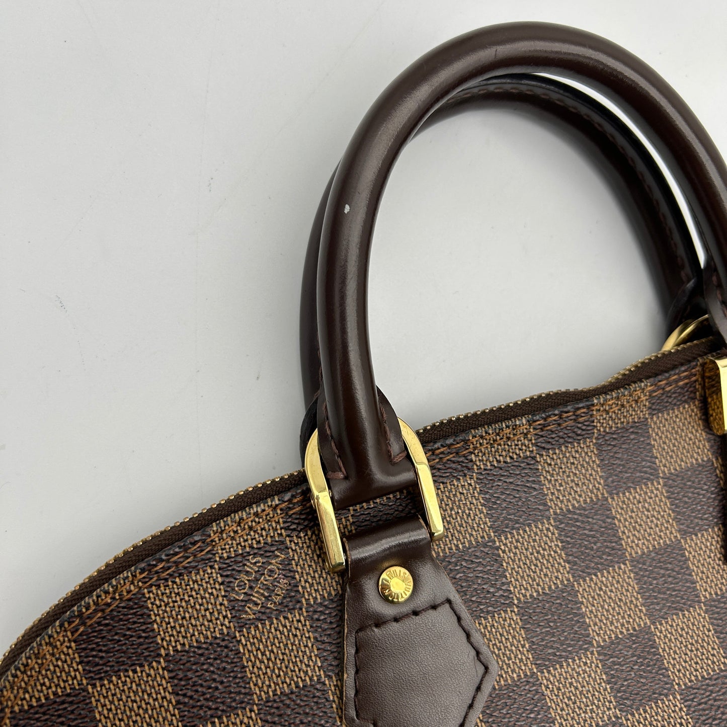LOUIS VUITTON Damier Ebene Alma Hand Bag B113024VZG