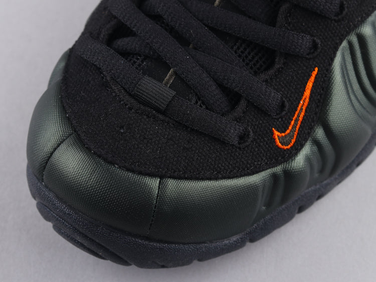 GLM - NKE Hardaway Foam black red bubble