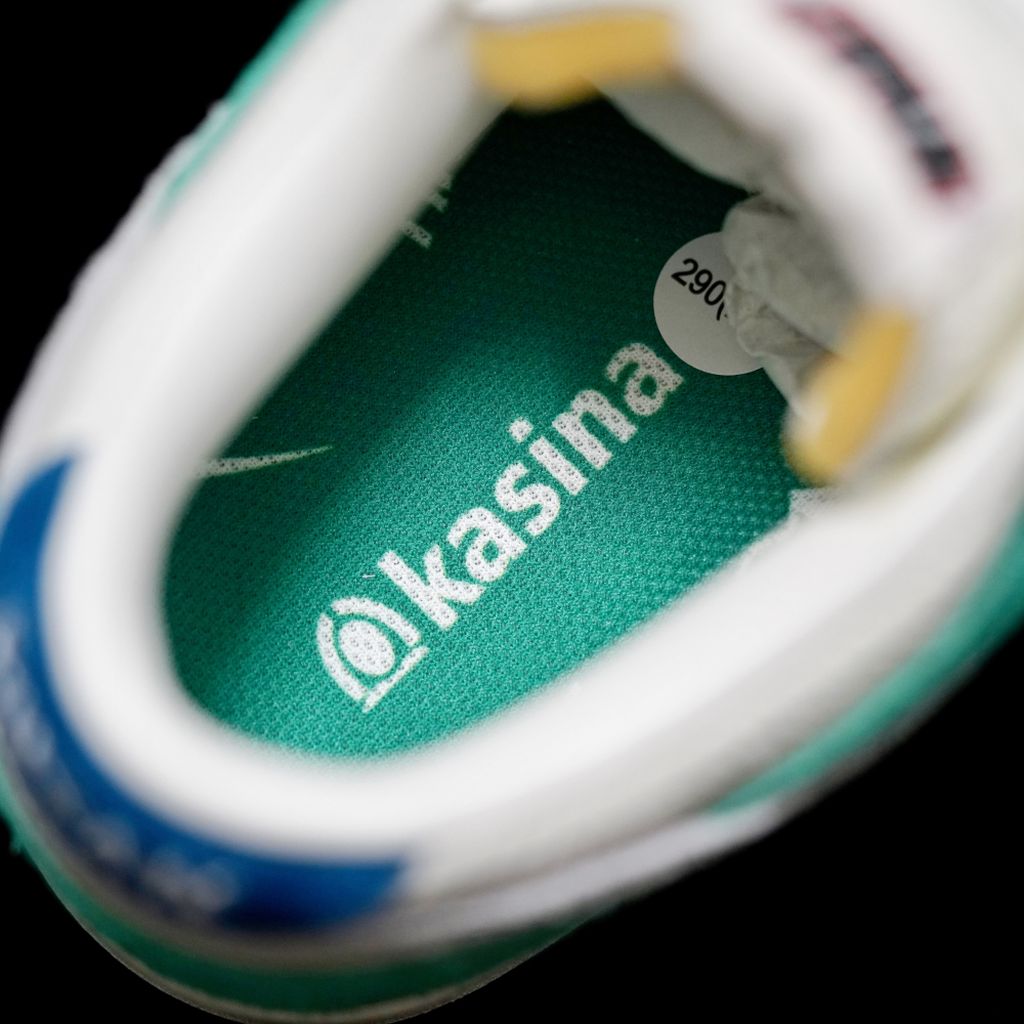 GLM - Kasina co-branded Tiffany Green