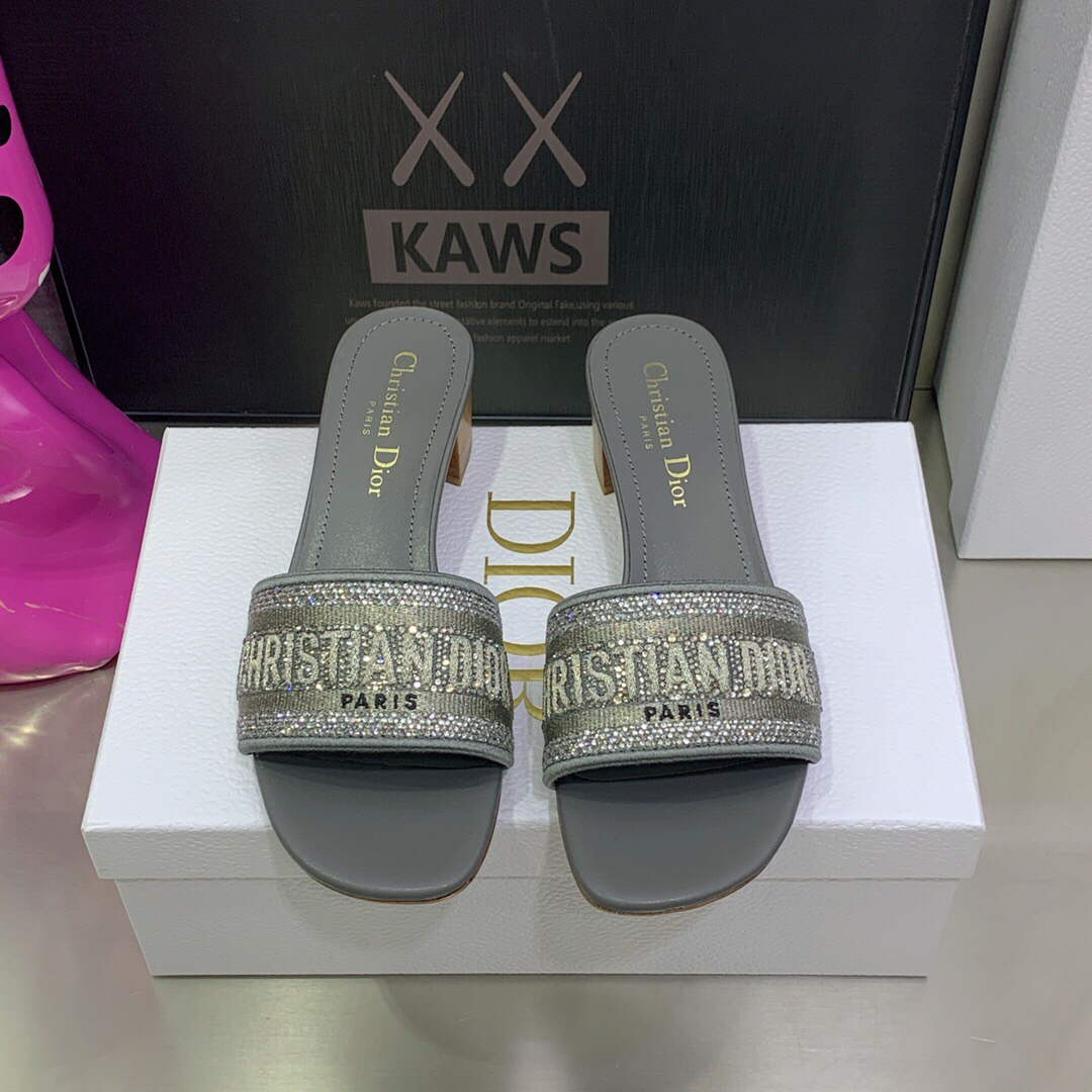 Dior WomenÃƒÂ¢Ã¢â€šÂ¬Ã¢â€žÂ¢s Shoes Dway Heeled Slide Metallic Thread Strass