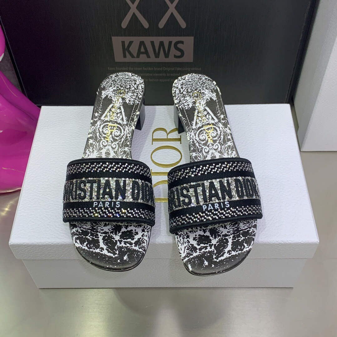 Dior WomenÃƒÂ¢Ã¢â€šÂ¬Ã¢â€žÂ¢s Shoes Dway Heeled Slide Metallic Thread Strass