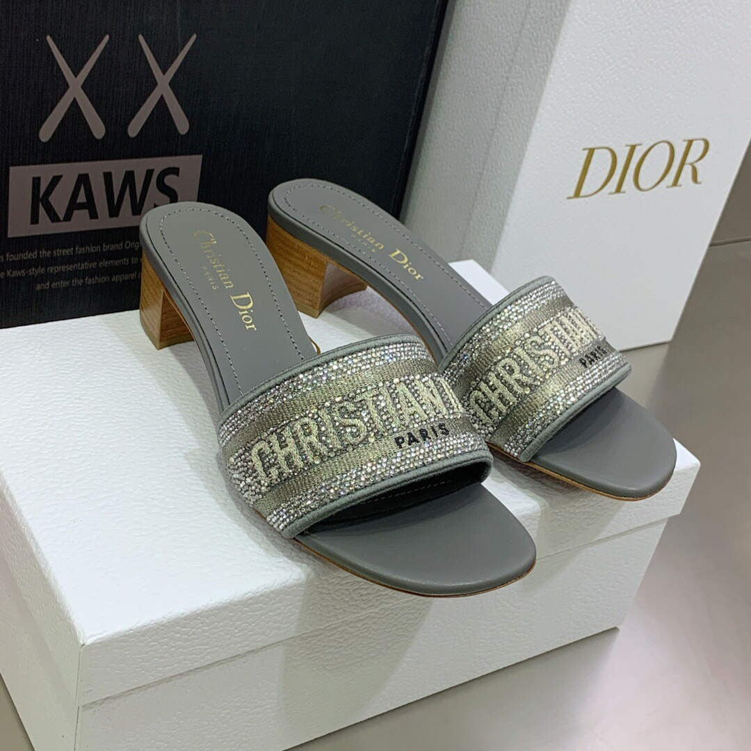 Dior WomenÃƒÂ¢Ã¢â€šÂ¬Ã¢â€žÂ¢s Shoes Dway Heeled Slide Metallic Thread Strass