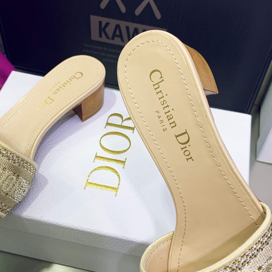Dior WomenÃƒÂ¢Ã¢â€šÂ¬Ã¢â€žÂ¢s Shoes Dway Heeled Slide Metallic Thread Strass