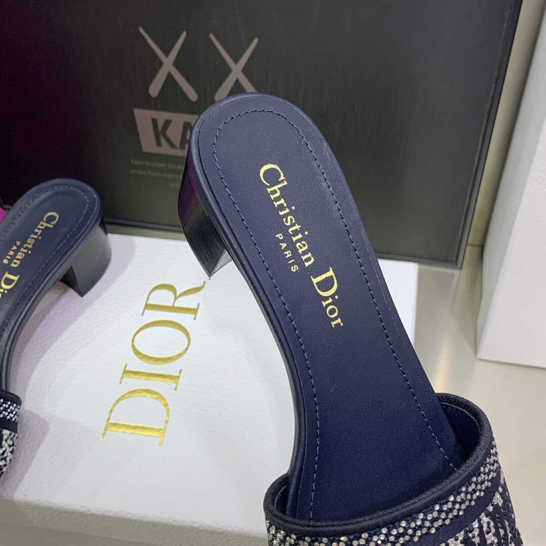 Dior WomenÃƒÂ¢Ã¢â€šÂ¬Ã¢â€žÂ¢s Shoes Dway Heeled Slide Metallic Thread Strass