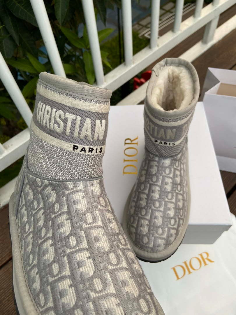 Dior WomenÃƒÂ¢Ã¢â€šÂ¬Ã¢â€žÂ¢s Shoes KCI812CQN_S900 Dior Frost Ankle Boot