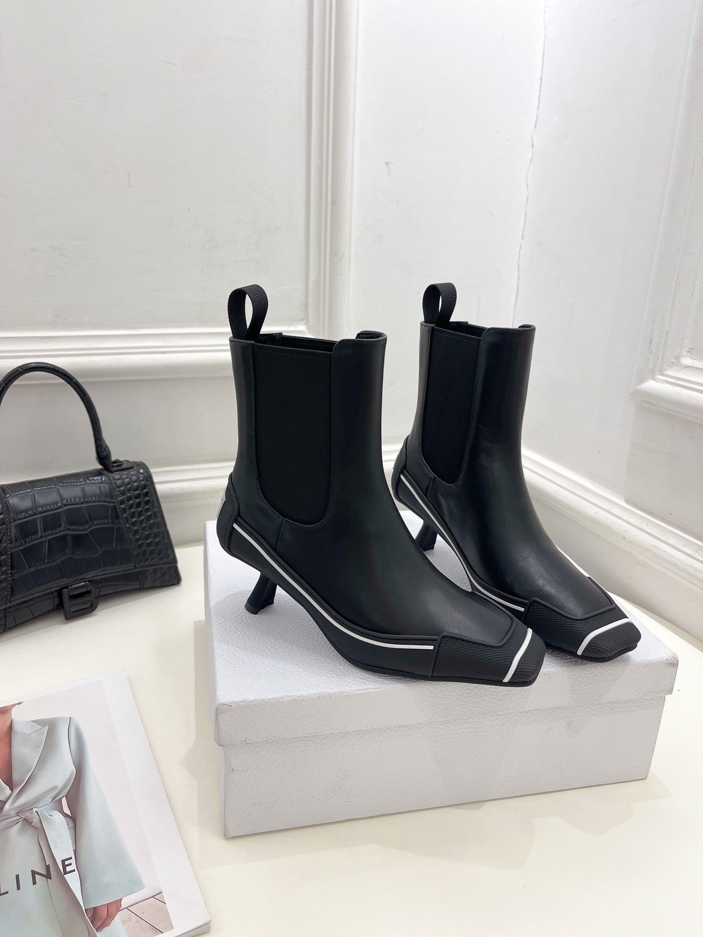 Dior WomenÃƒÂ¢Ã¢â€šÂ¬Ã¢â€žÂ¢s Shoes- D-Motion Heeled Ankle Boot