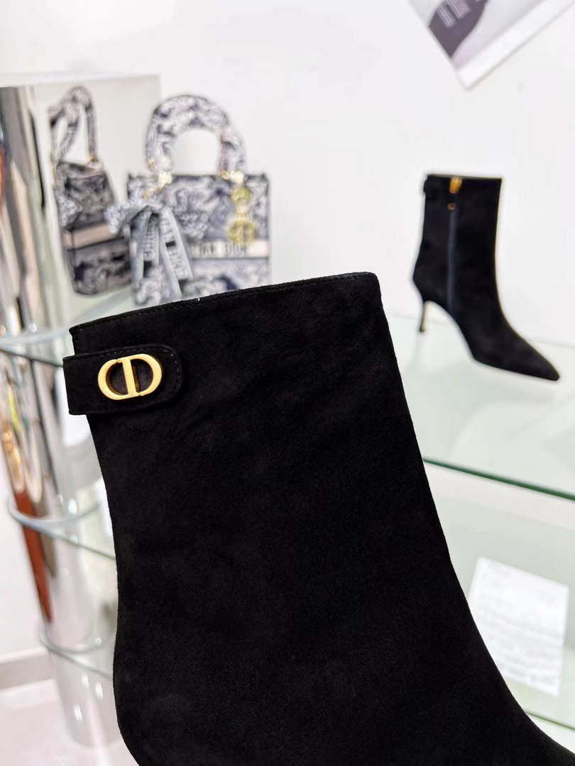 Dior WomenÃƒÂ¢Ã¢â€šÂ¬Ã¢â€žÂ¢s Shoes Kci743vvv- S900 Dior Attract Heeled Ankle Boot