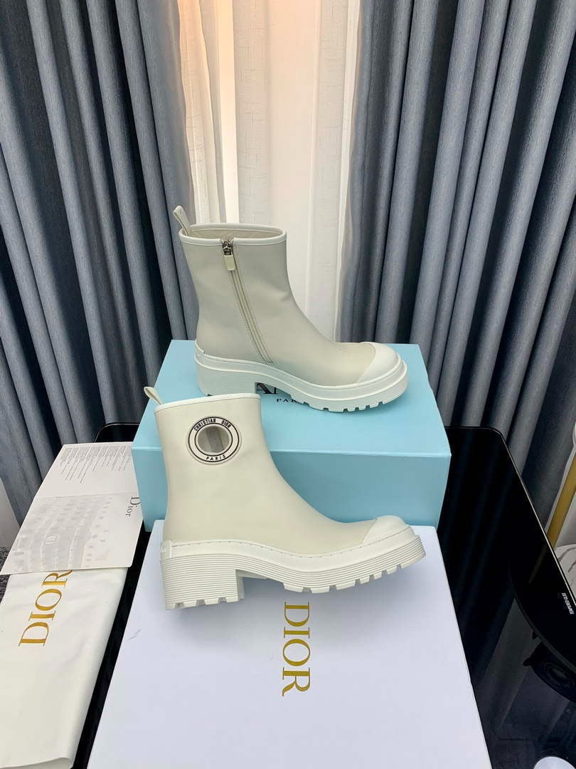 Dior WomenÃƒÂ¢Ã¢â€šÂ¬Ã¢â€žÂ¢s Shoes ÃƒÂ¢Ã¢â€šÂ¬Ã¢â‚¬Å“ Dior Symbol Ankle Boot