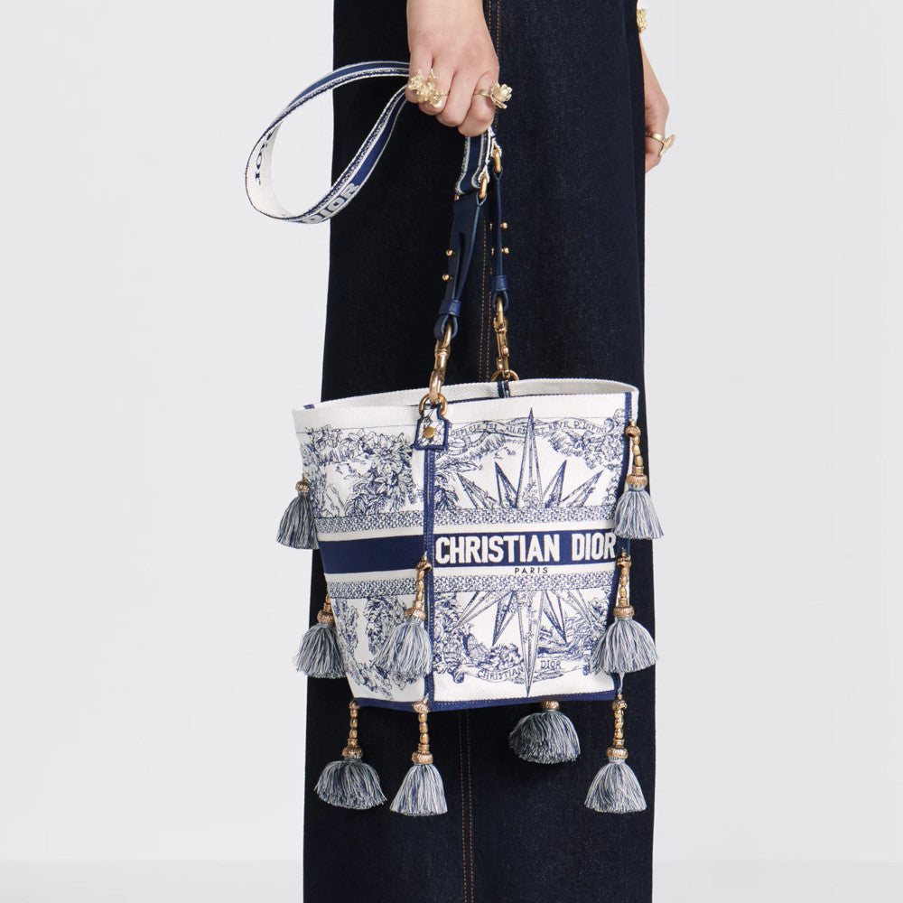 SMALL D-BUBBLE BUCKET BAG