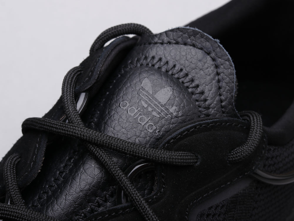 GLM - ADS Ozweego - 9 Sneaker