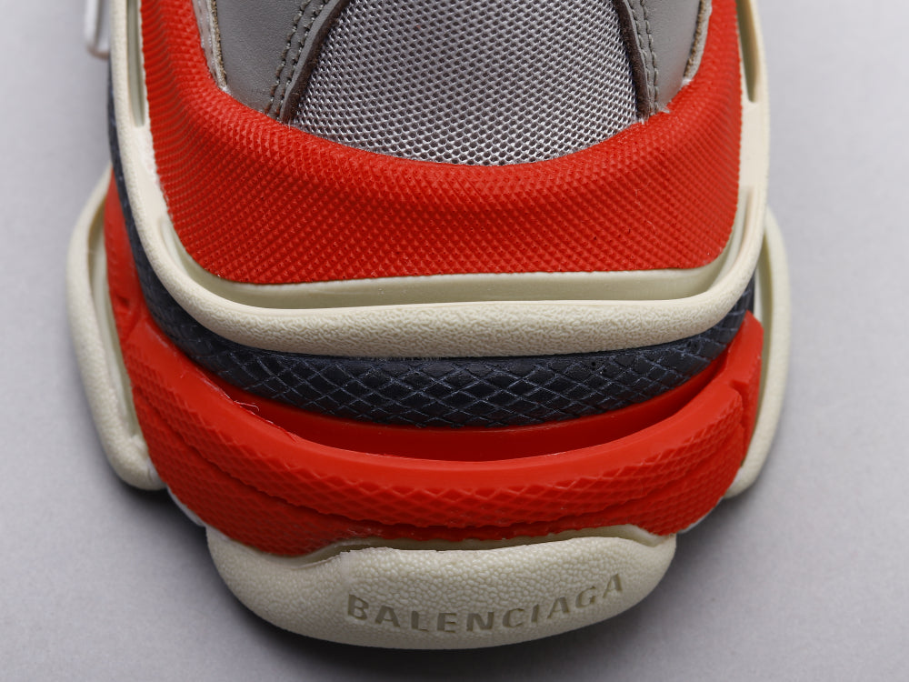 GLM - Bla Triple S Gray and Red Sneaker