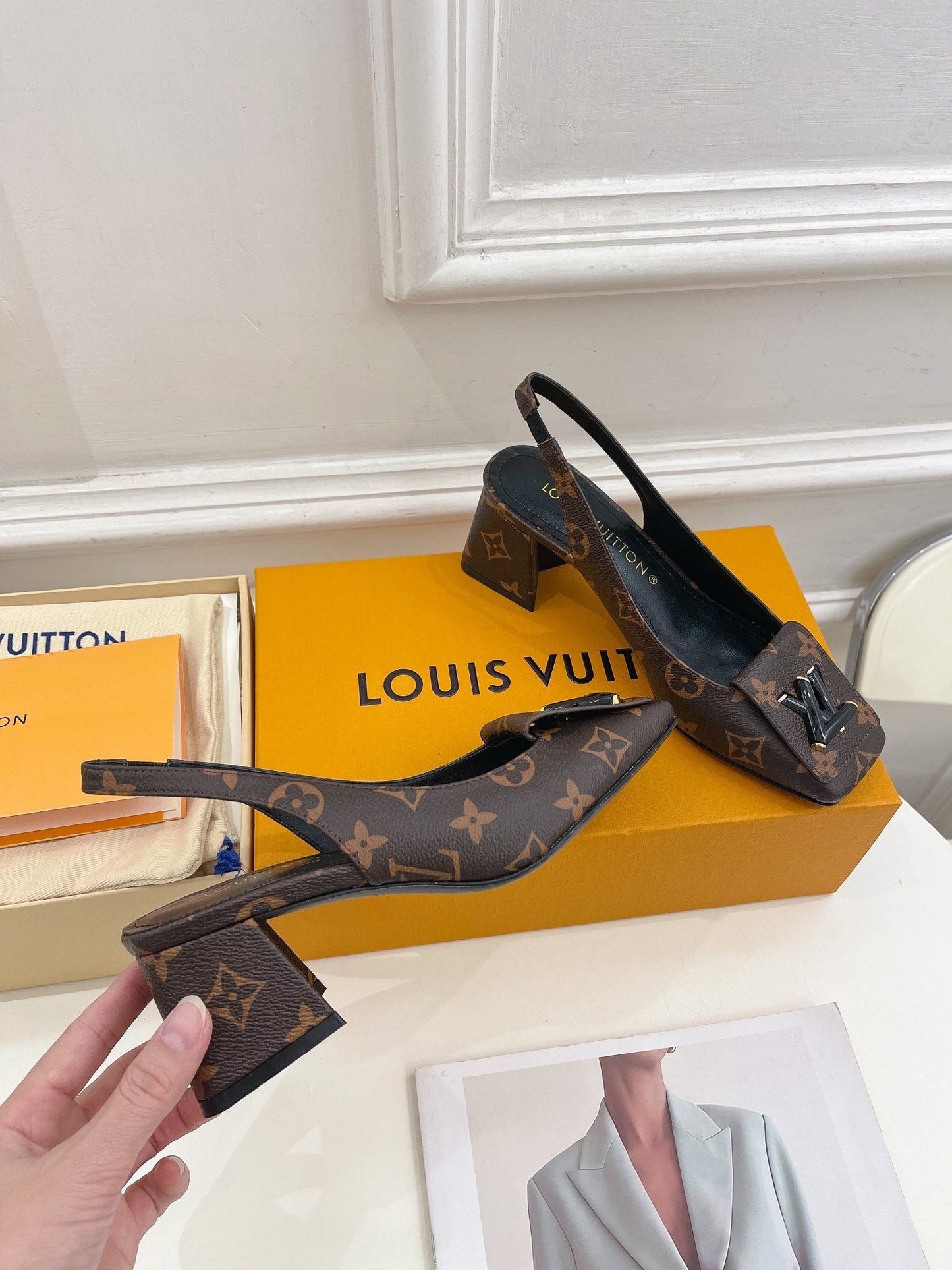 Top Quality LUV High Heel Shoes 031