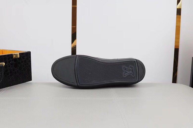 GLM - Top Quality Luv Sneaker 054