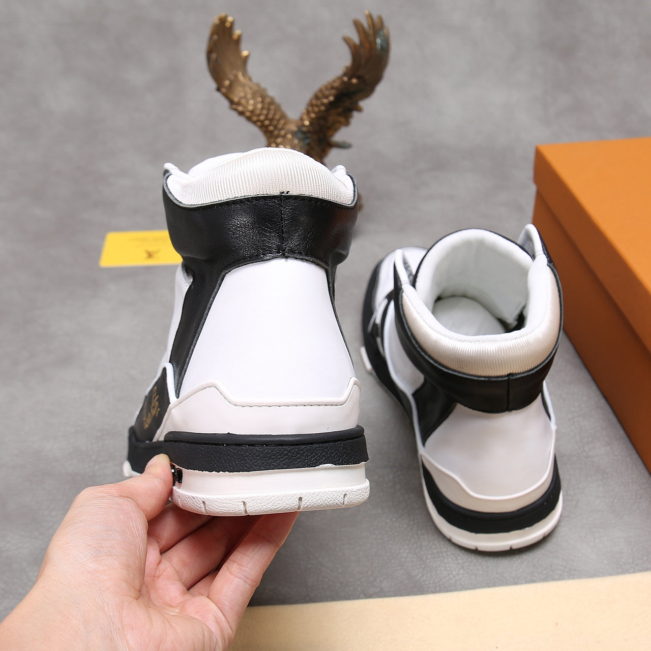 GLM - LUV Traners Inspired White Black Sneaker