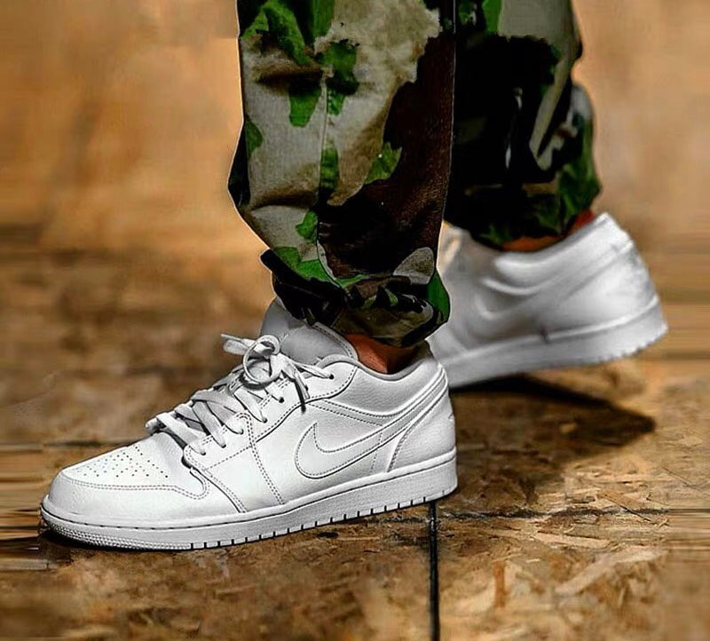GLM - AJ1 pure white