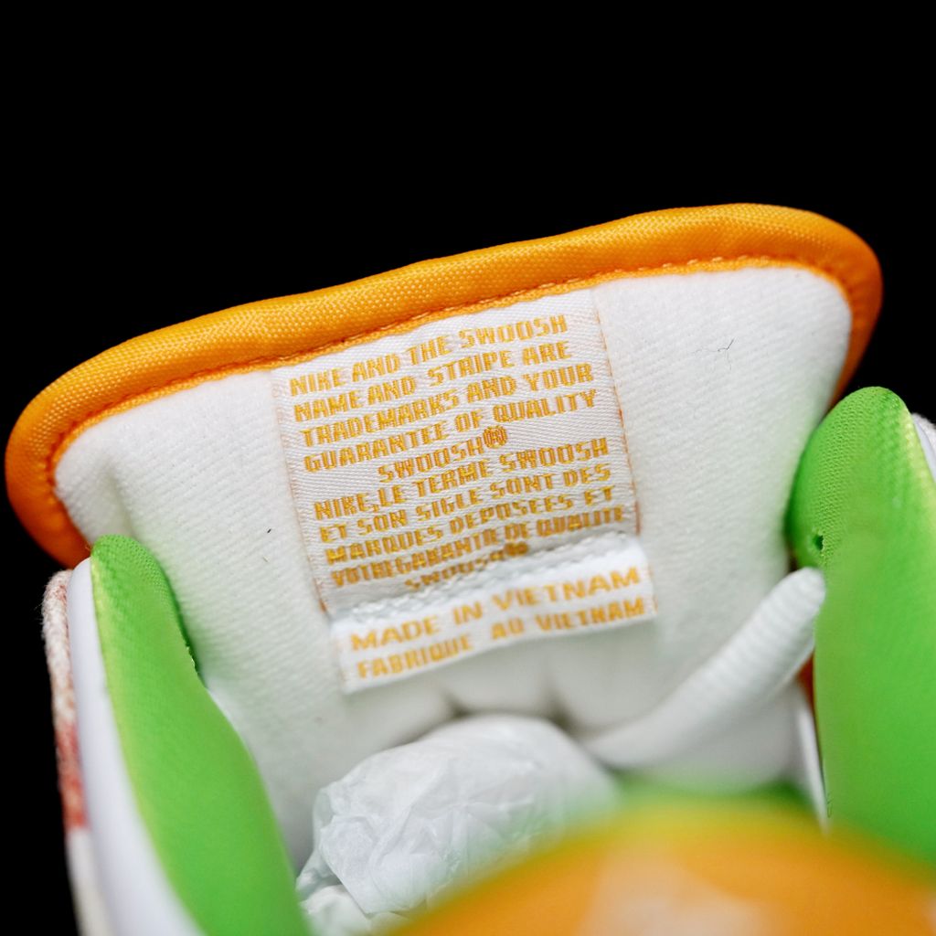 GLM - DUNK "Street Hawker"