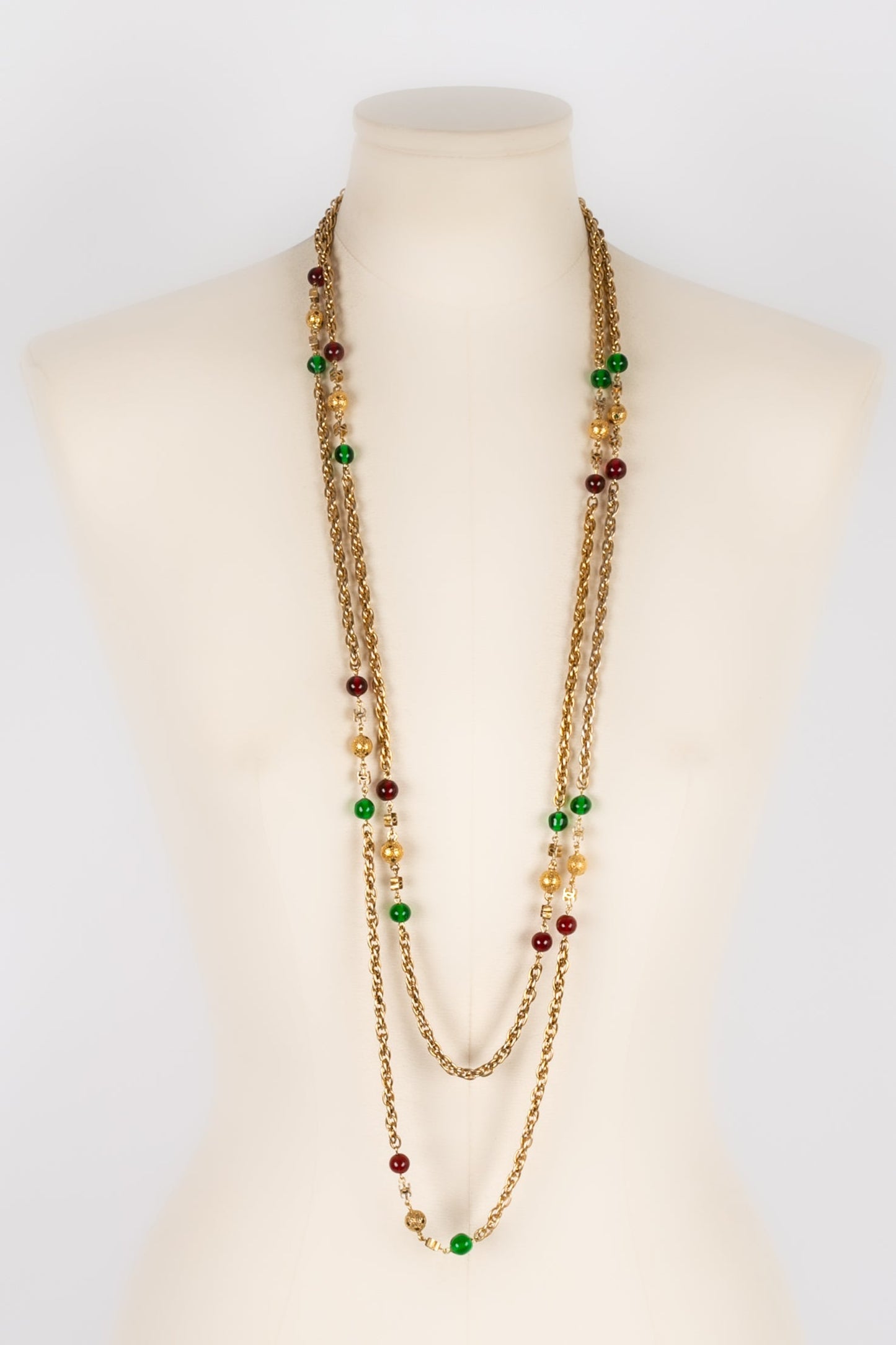 Collier / Sautoir Chanel 1982