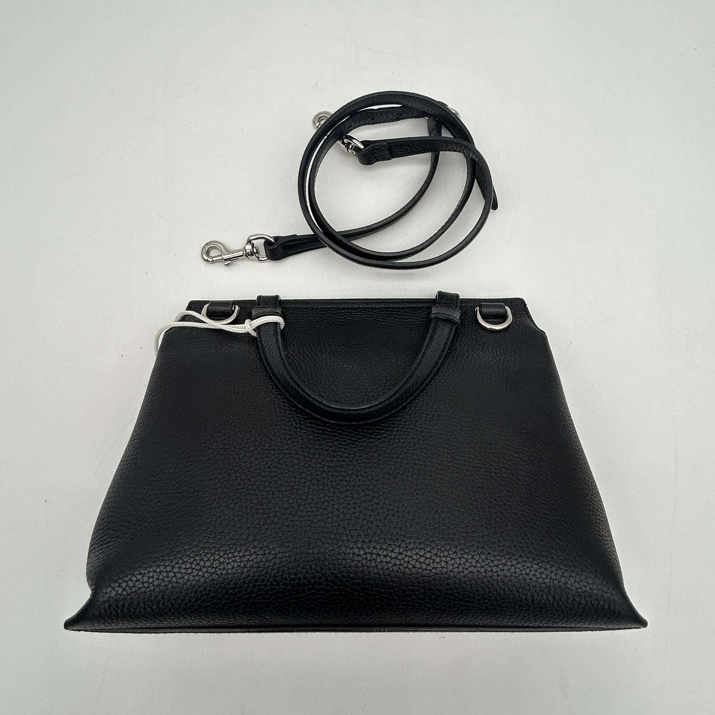 Bamboo daily top handle leather handbag Gucci Black in Leather LA12350