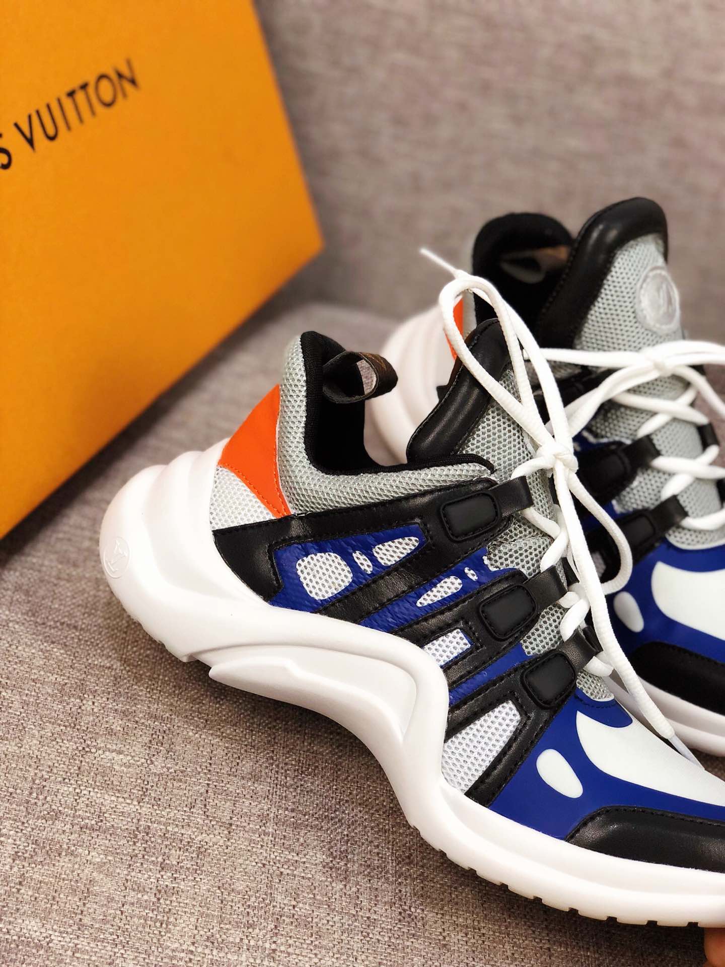 GLM - LUV Archlight Blue White Black Sneaker